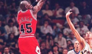 乔丹退役是哪一年